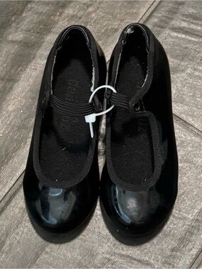 GUC Danshuz Tap Shoes